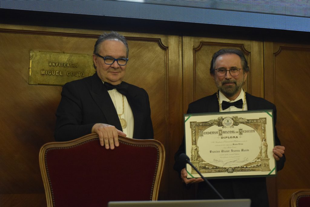 Dr. Francisco Nicanor é empossado Membro Titular da Cadeira Nº 77