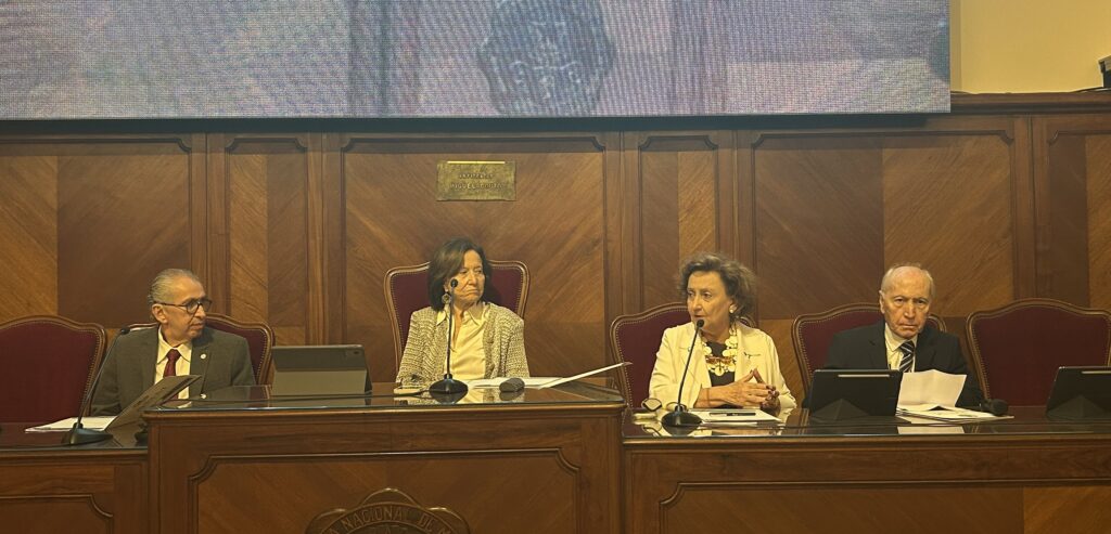 Tuberculose: novos tratamentos e busca por vacinas marcam debate na Academia Nacional de Medicina