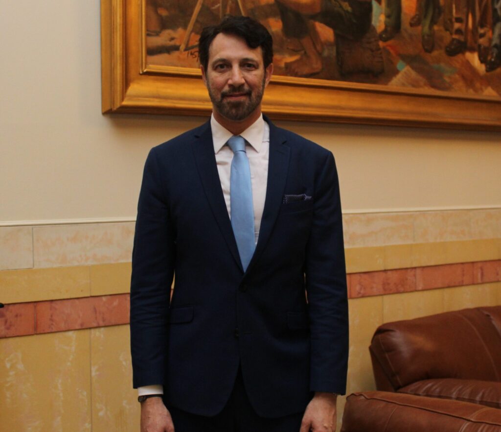 Academia Nacional de Medicina elege Rogerio Saad Hossne como novo Membro Titular