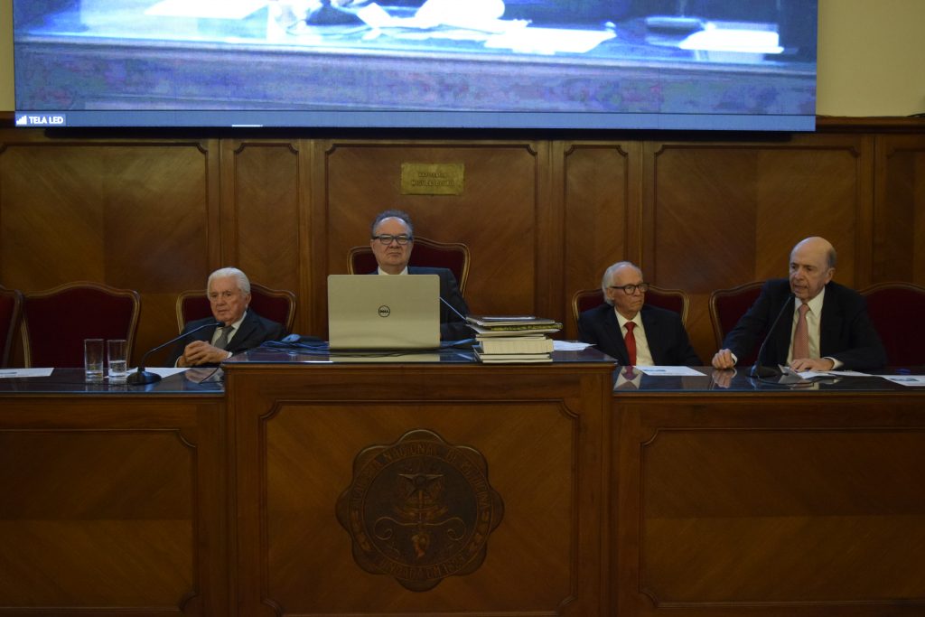 Ex-Presidente Acad. Pietro Novellino, Presidente Acad. Francisco Sampaio, Acad. Octavio Pires Vaz e Acad. Celso Portela em Simpósio sobre Abdome Agudo.